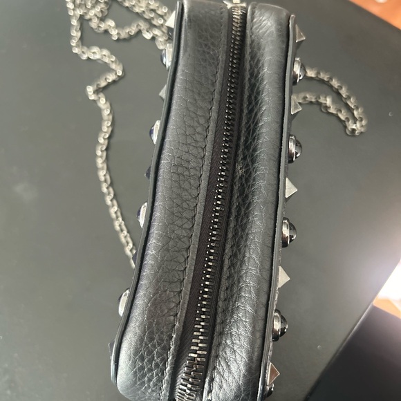 Valentino Garavani Rockstud mini camera bag - Picture 3 of 5
